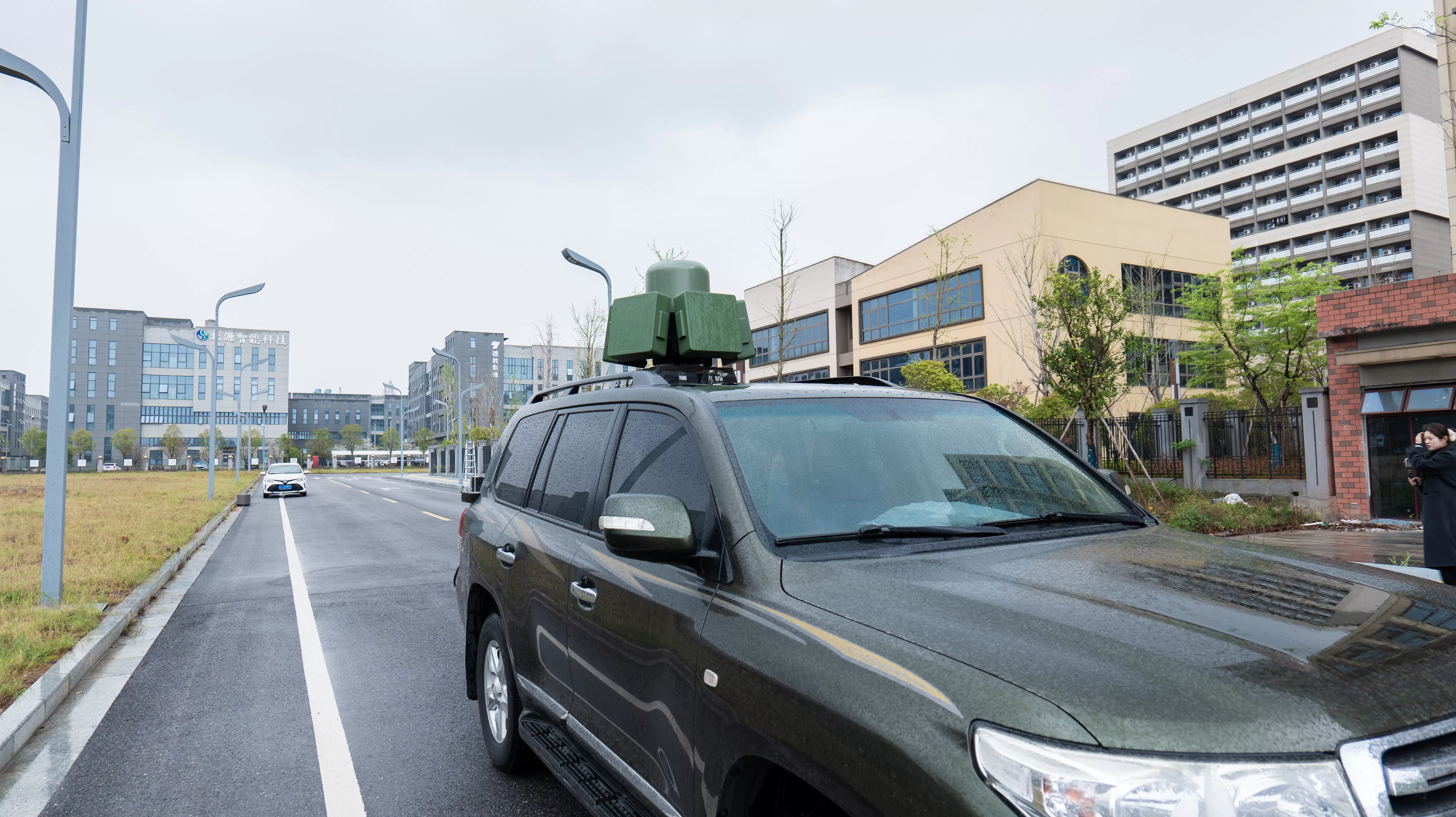 DR100-AB — бортовое оборудование для обнаружения и подавления дронов